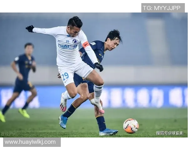 2020赛季中超第二轮大连人与广州富力精彩对决回顾与分析 2020赛季中超第二轮大连人与广州富力精彩对决回顾与分析